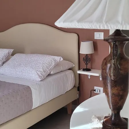 Bed & Breakfast Timpabella House