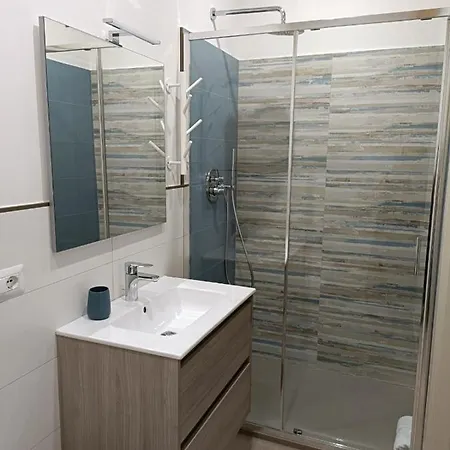 Timpabella House * אסראלה