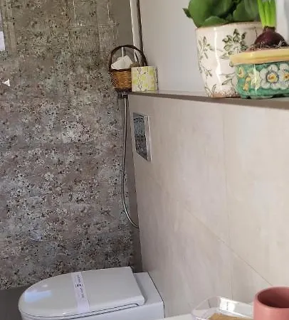 Timpabella House לינה וארוחת בוקר